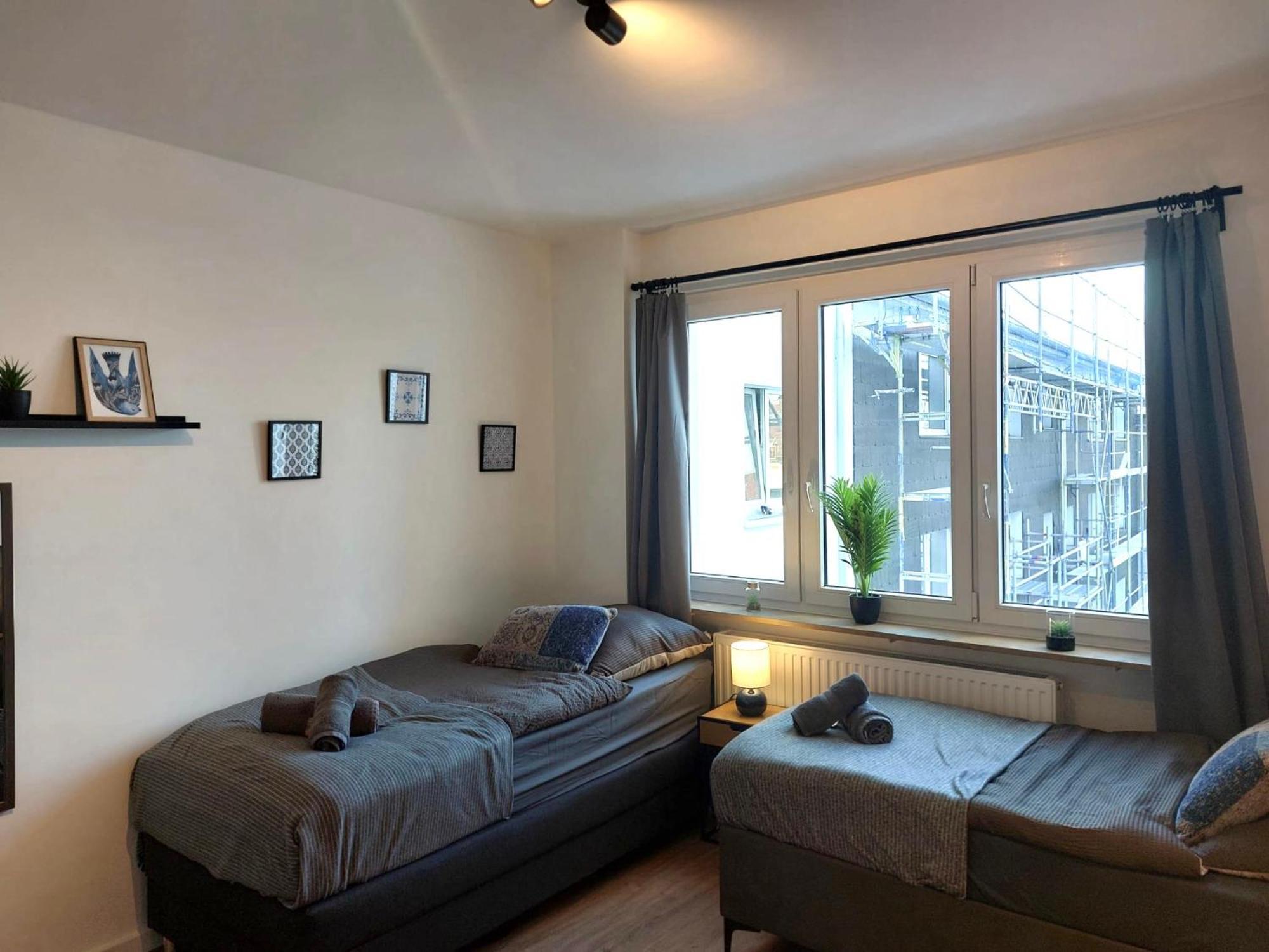 Rtr Essen - Fuer Bis Zu 8 Personen - Voll Ausgestattet - Zentral Limbecker Platz - Messe - Uniklinikum - Smart Tv - Modern Apartment Ngoại thất bức ảnh